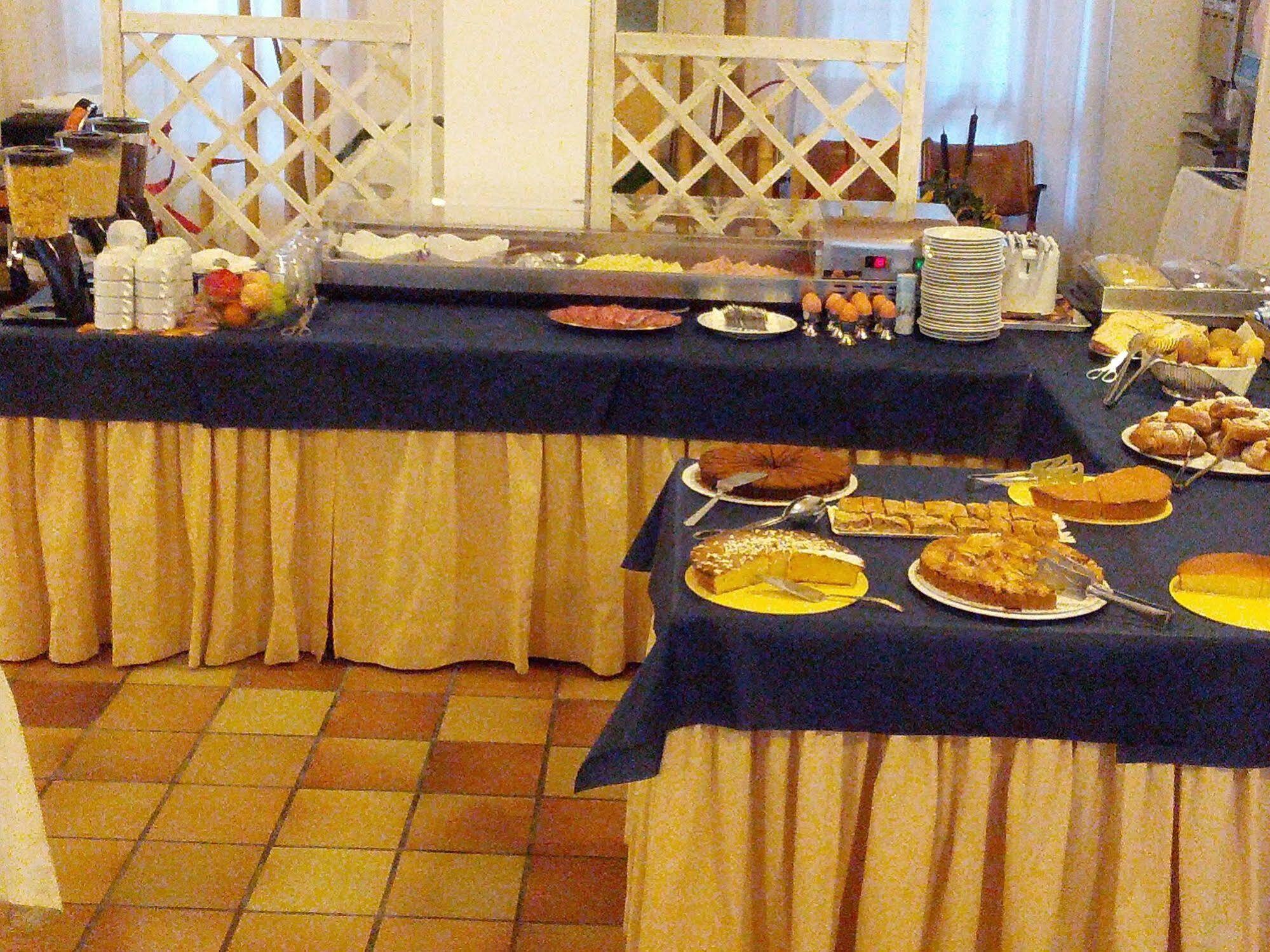 Hotel Sirena Hotel